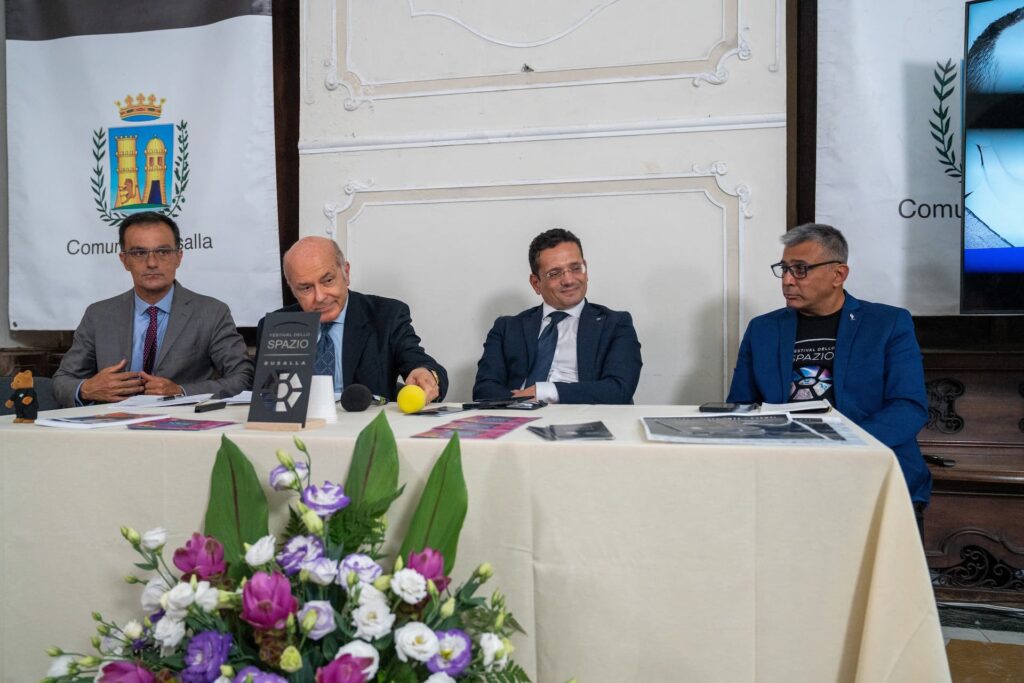 tavolo-festival-dello-spazio-busalla-2025